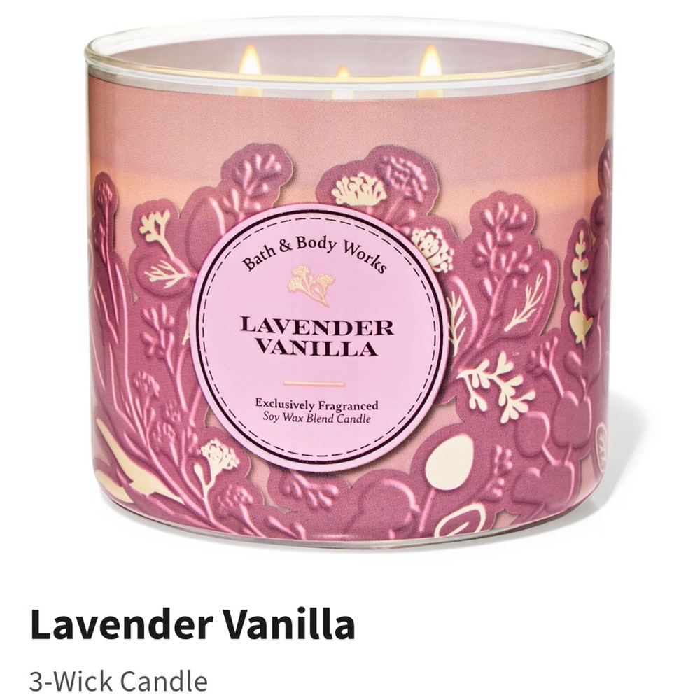 🆕BATH & BODY WORKS 3 WICK CANDLE/LAVENDER VANILLA